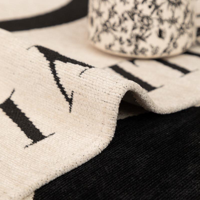 Straight Row Sofa Cushion  New Four-Season Universal Light Luxury High-End Sofa Cover Cloth Towel Non-Slip Leather Sofa Seat Cushion