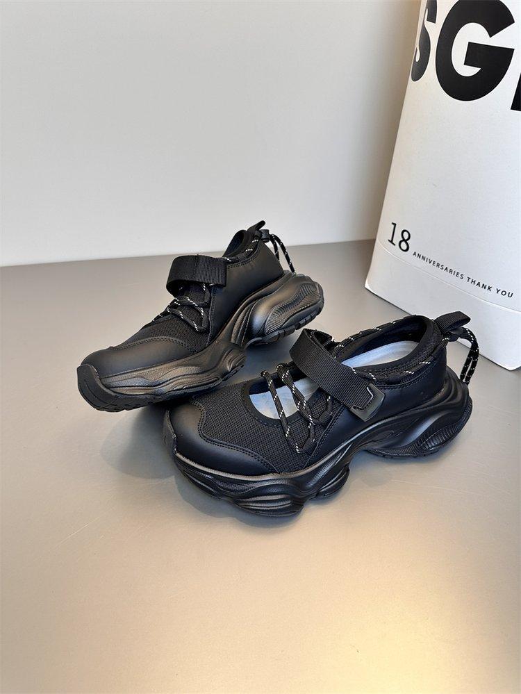 European version thick-soled heightened silver high-end dad shoes for women 2025 summer breathable hollow sports mesh sandals