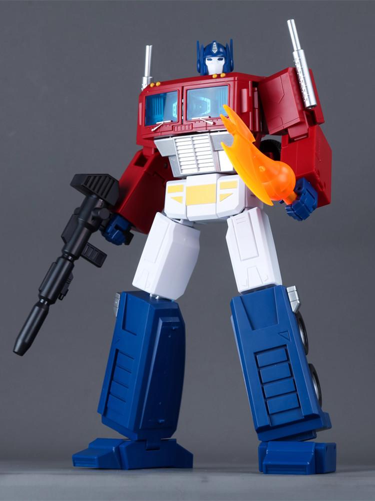 Non-Toxic 30Cm Transformable Robo Toy Masterpiece G1 Animated Version Ultra Magnus Optimus Prime Action Figure Collection Robot Gifts Toys