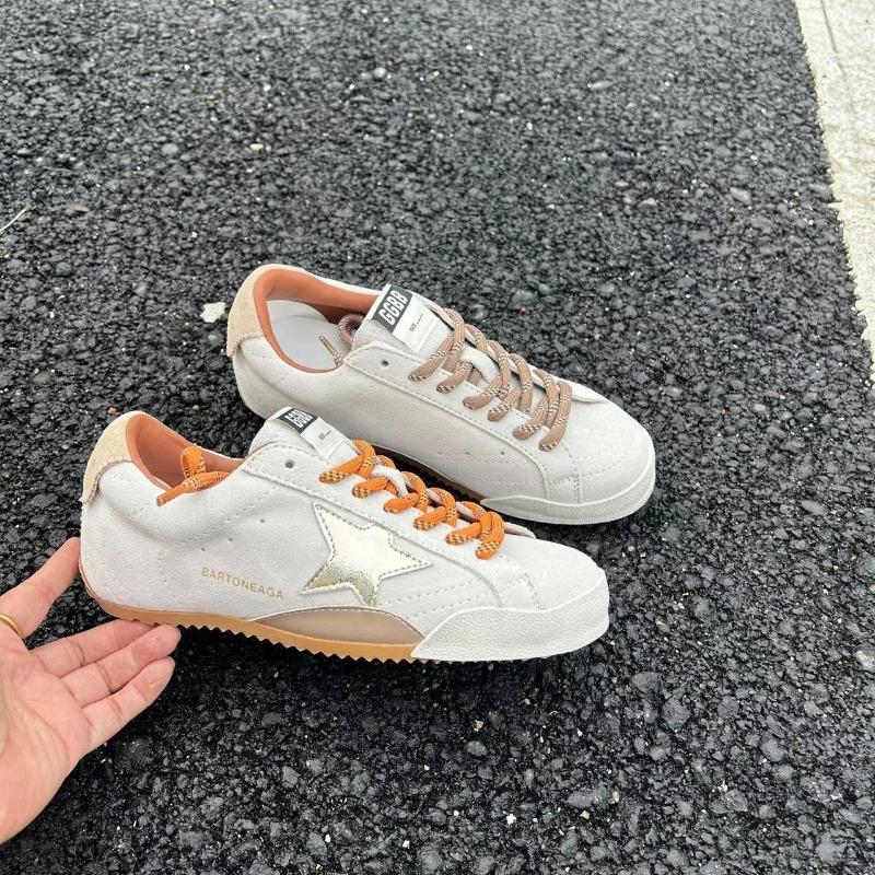Nieuwe leren kleine vuile schoenen dames binnenhoogte verhoogt sterren vuile schoenen oude boardschoenen dames trend