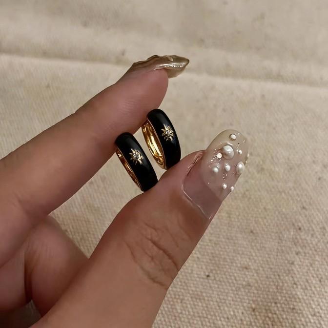 Премиальные черно-белые эмалированные серьги-гвоздики с глазурью в виде звездного света и бриллиантов круглые серьги простые серьги серьги