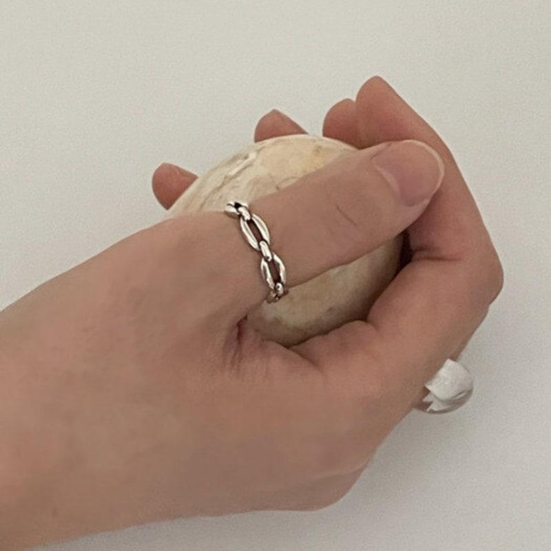 Oar Antique Chain Open-Ring