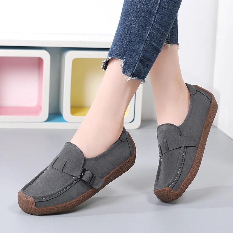 British Style Slip-On Comfortable Moccasins Ladies Non-Slip Mother Walking Shoes Spring Cow Suede Lightweight Casual Shoes Women