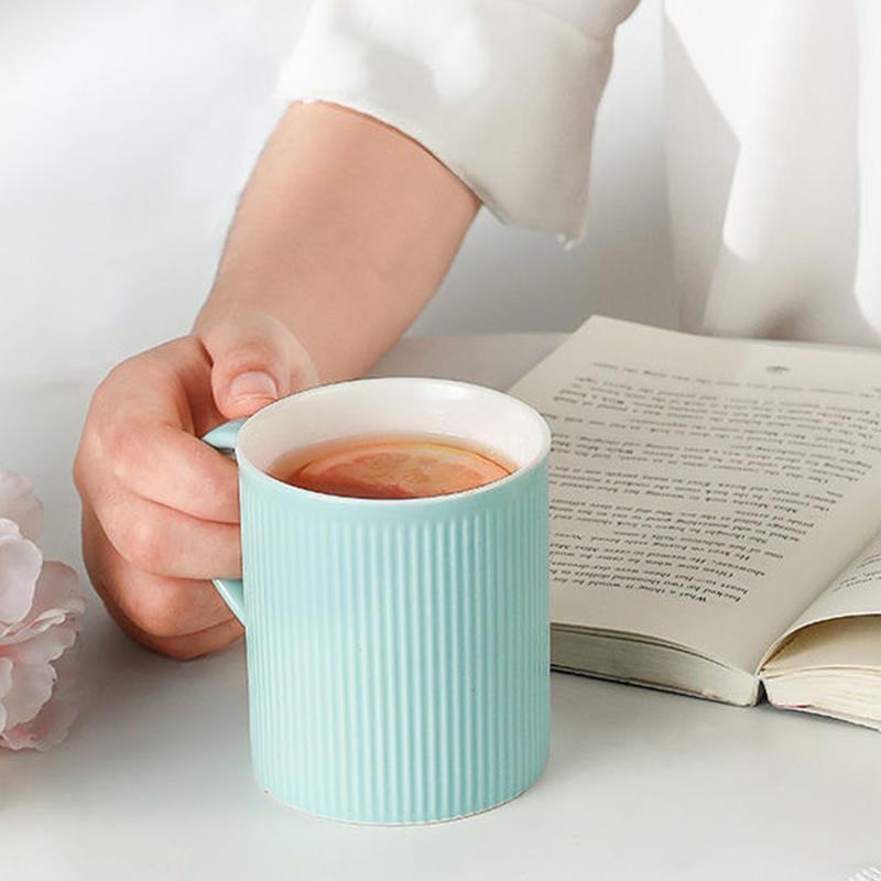 Nordisk stil Enfärgad enkel mugg Keramisk vattenkopp Kaffekopp Mjölkkopp Frukostkopp