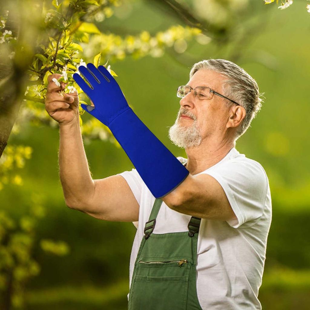 Trimming And Stab Resistant Gardening Long Sleeved Gloves With Unique Design For Hand , Flexible And Gardening Gloves Suitable For Both Men And Women