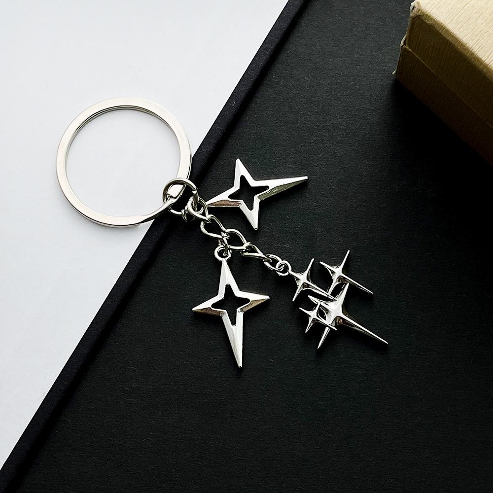 Elegant Silver Star Alloy Keychain Ornament