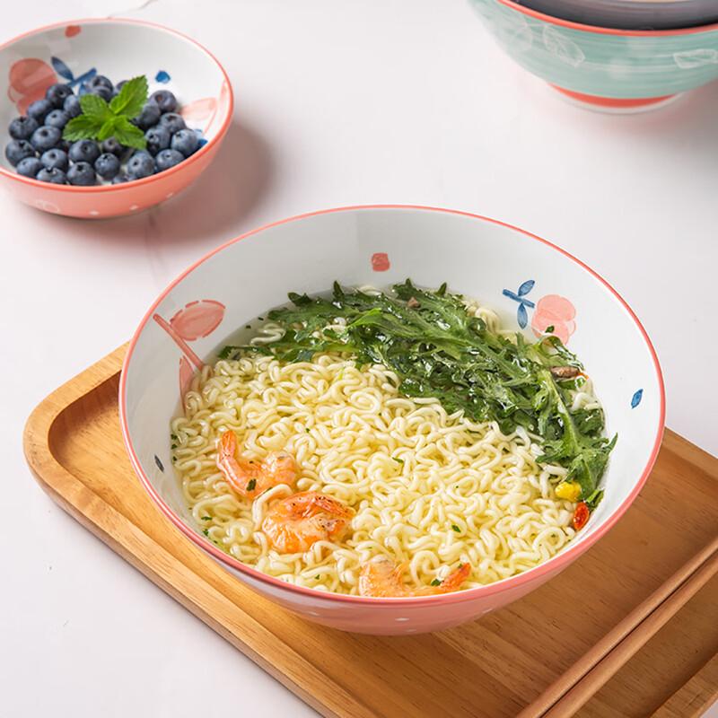 

Japanese Ceramic Tulip Noodle Bowls - 6.2 inch (Set of 2)