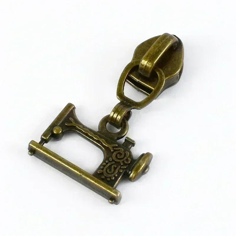 Meetee 5-20 Szt. 5# Suwak do Zamka Błyskawicznego na Zamki Nylonowe Stop Cynku Główka Zamka Dekoracja Brązowy Ciągnik Zamka Błyskawicznego Akcesoria do Szycia Kurtki Płaszcza