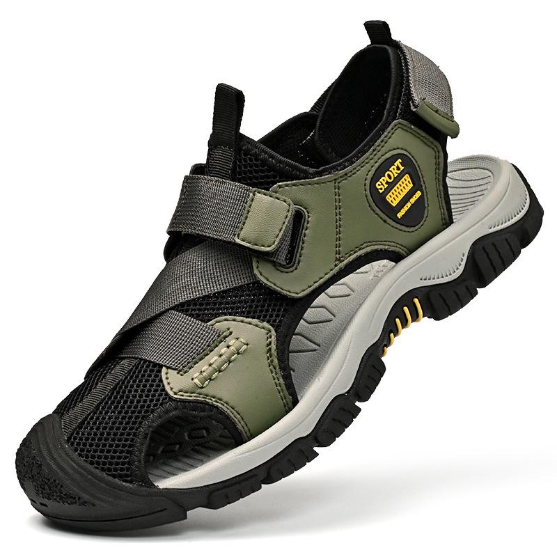 Men s Plus Size Breathable Mesh Beach Sandals, Non-Slip Outdoor Closed-Toe Velcro Shoes 40