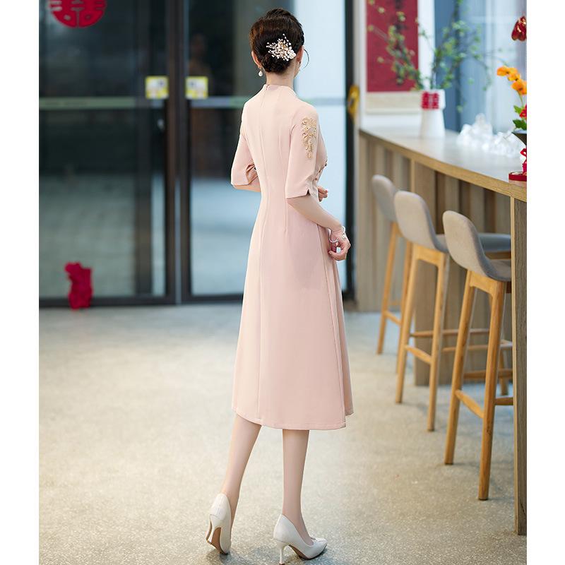 2025 Spring Elegant Pink Cheongsam Dress for Mother-in-Law's Wedding