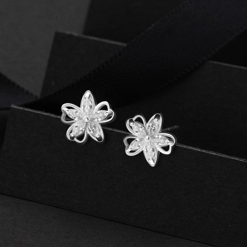 S999 Pure Silver Plum Blossom Earrings: Exquisite, Shiny Korean Fashion Cartilage Sterling Silver Snail Studs for Women.