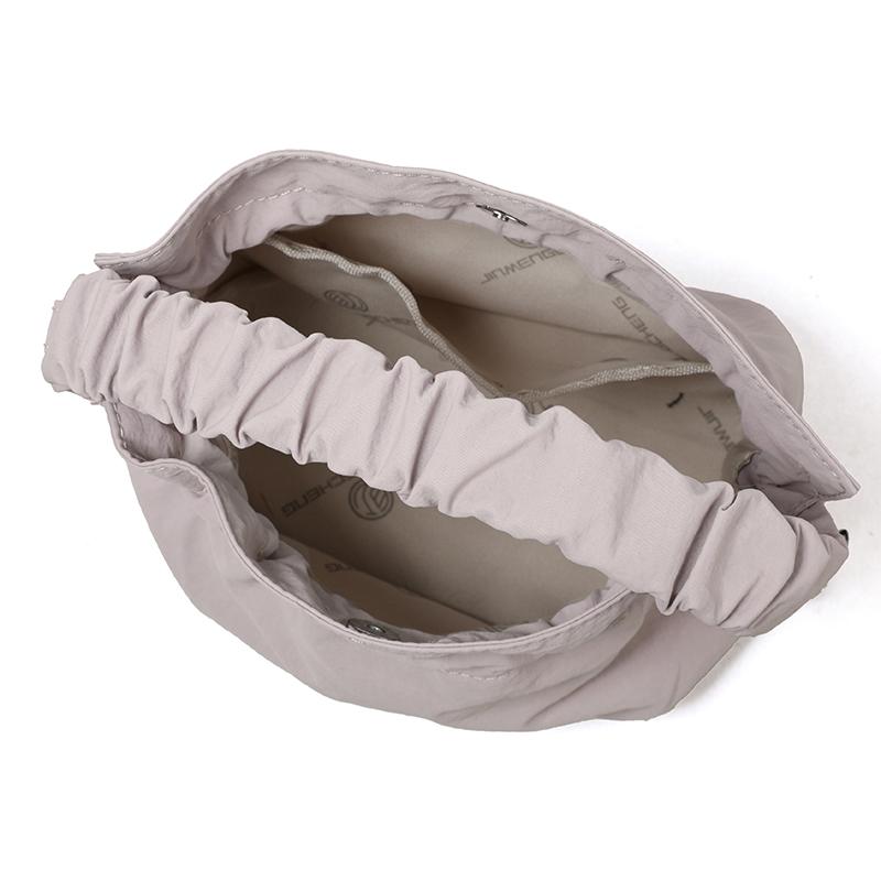 Geraffte Zugbeutel-Tasche mit gerafftem Griff Abnehmbarer Riemen Nylon Umhängetasche für den lässigen Alltag