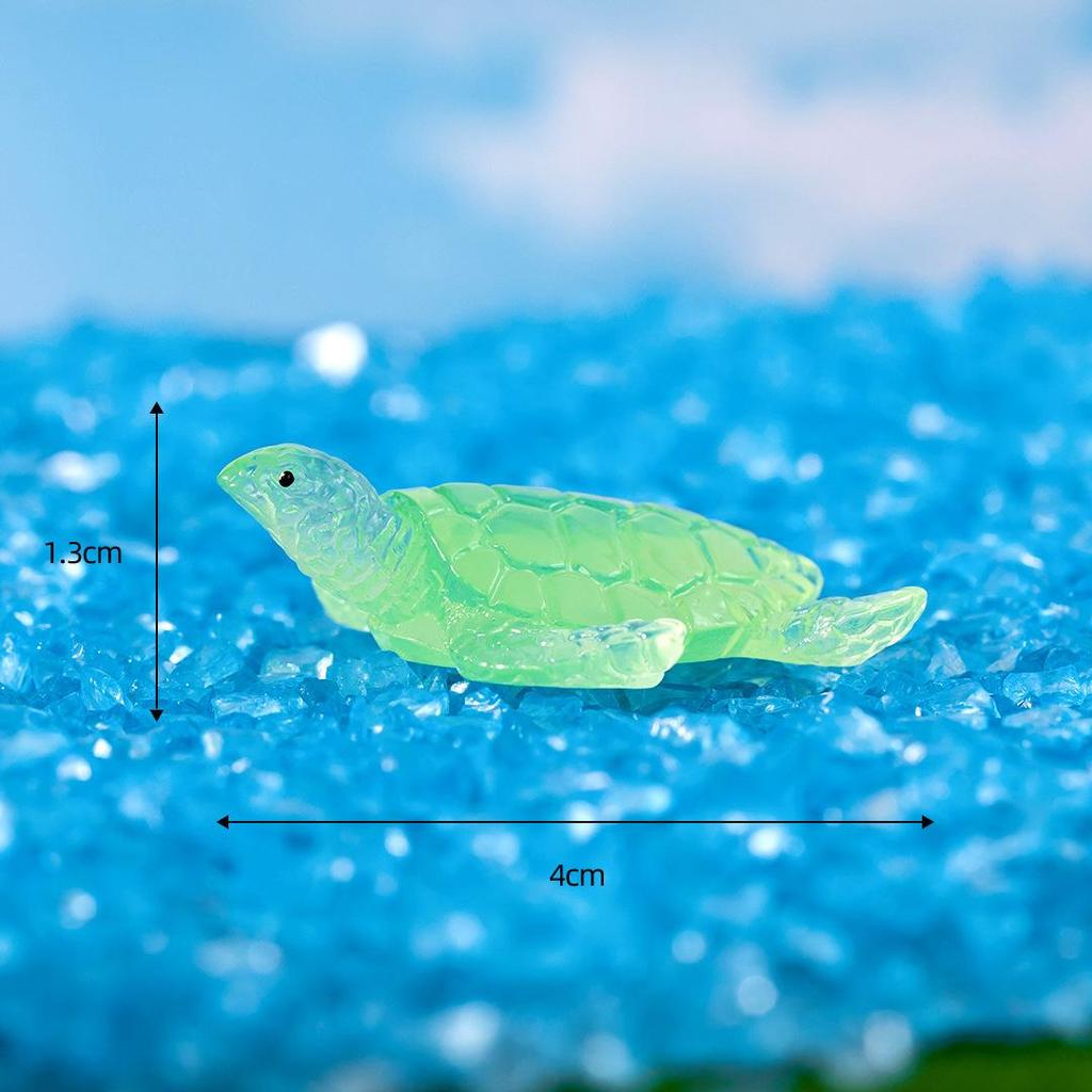 1Pc Luminous Mini Figurine Miniature Panda Frog Miniature Landscape Decoration Luminous In the Dark Miniature Flower Pot Decoration