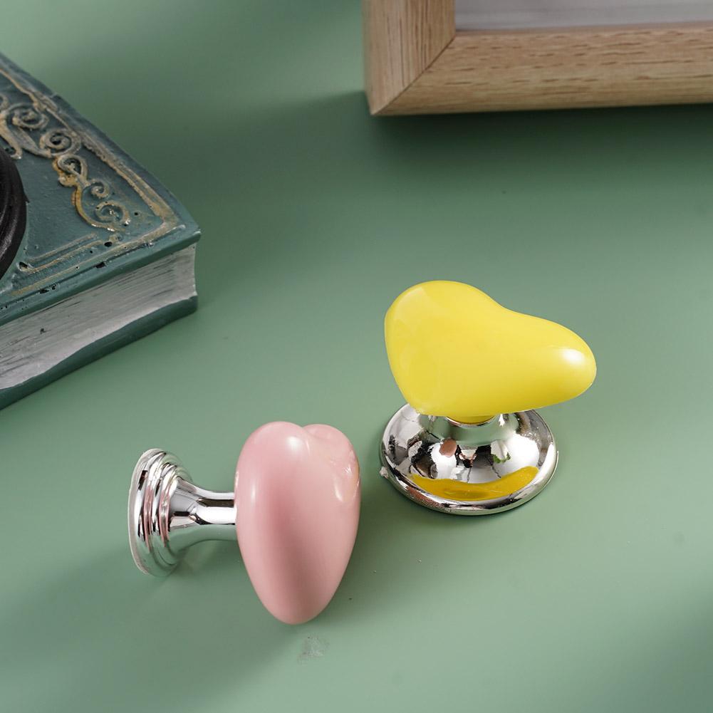 Heart Shape Toilet Presser Love Toilet Press Button Bathroom Water Buttons Push Switch Bathing Room Decor Nail Protector