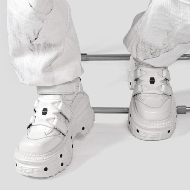 Fashion Shoes for Men New Ultra-thick-soled Couple Sneakers Men Women High-top Leather Casual Sneakers Anime Men Shoes Zapatillas Hombre