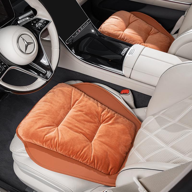 High-End Plush Heated Car Seat Cushion for Autumn and Winter