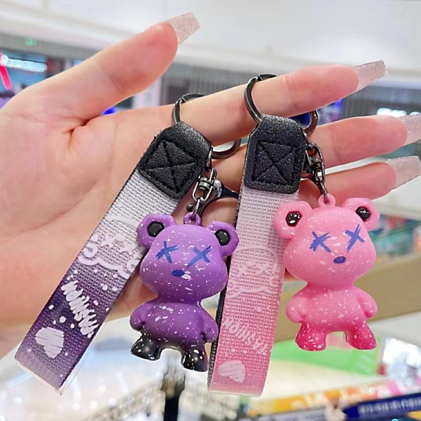 Color-Changing Starry Sky Bear Keychain - Stylish Car Charm & Purse Pendant for Couples