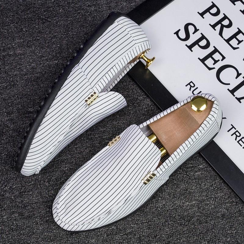 2025 New Spring and Autumn Men's Shoes Soft-soled Breathable Doudou Shoes Men's One-pedal Lazy Shoes British Trendy Casual Shoes