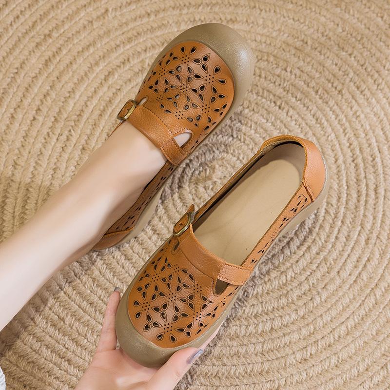 

Мама лето полые новые на плоской подошве дышащие одинарные туфли сандалии нескользящие с мягкой подошвой удобные с отверстиями женская обувь 41