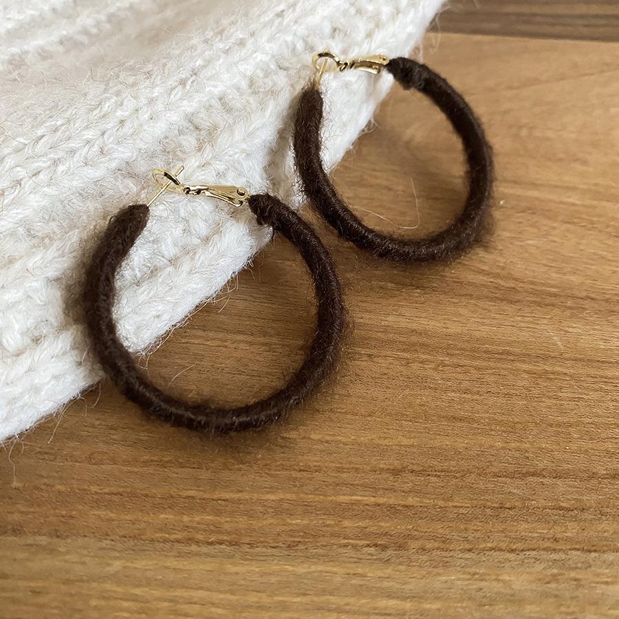 2025 new flocking round earrings autumn and winter simple temperament earrings daily commuting versatile earrings