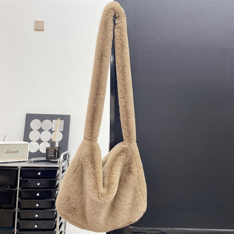 Y2k Cool Girls Crossbody Bag Faux Fur Shoulder Bags for Women Soft Plush Ladies Large Handbags Casual Female Zipper Tote Purse