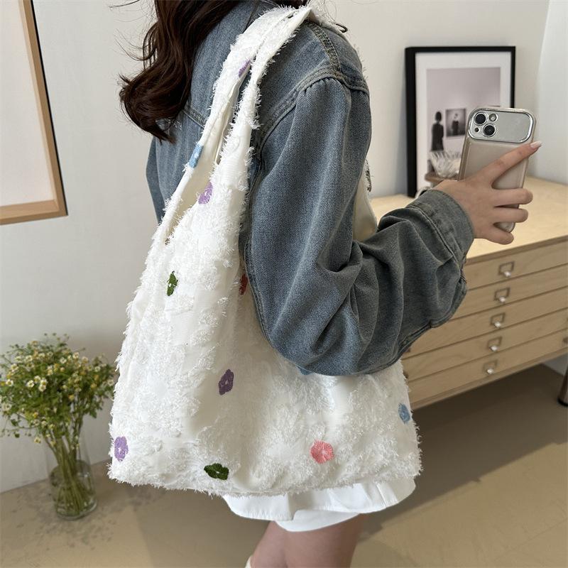 Personalized Fur Large Capacity Bucket Bag for Women In Summer New Printed Underarm Bag Fashionable Commuter Shoulder Bag