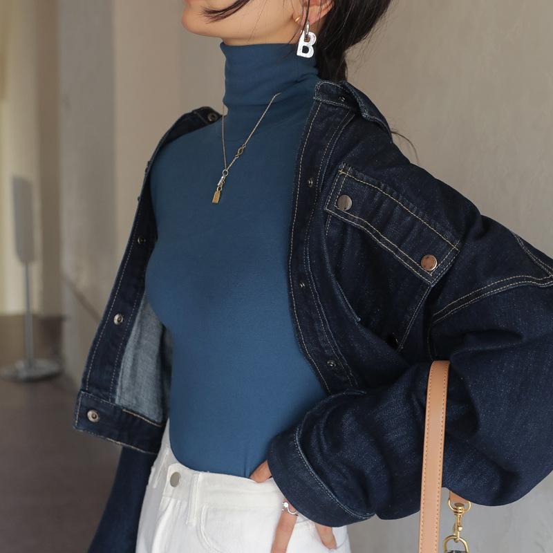 Maglia di base a tinta unita in velluto tedesco a pelo alto con collo alto per donna, autunno e inverno, con velluto spesso, manica lunga, aderente