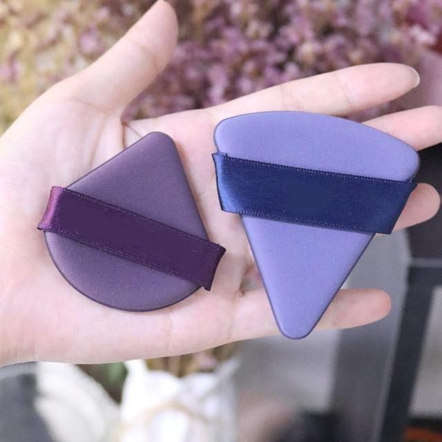 Aucucci - Triangle Powder Puff Dark Purple