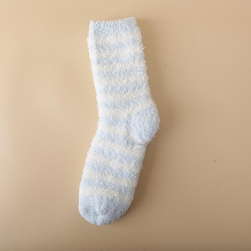 Fleece Socks with A Loose Opening and Thickened Design, Warm Women's Winter Larger Size, and Super Thick Winter Sleep Socks for The Elderly