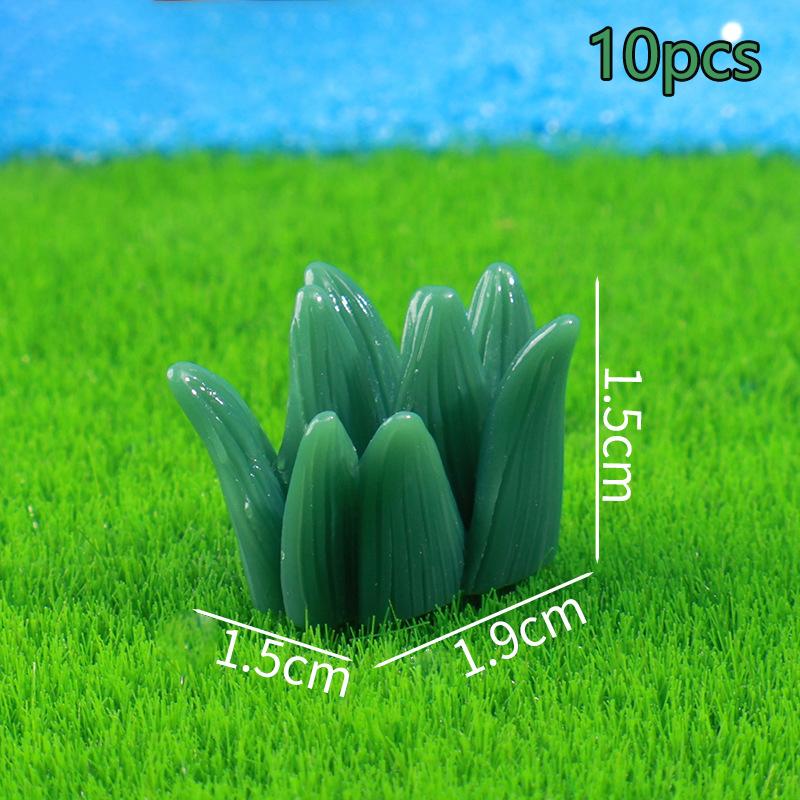 10Pcs Mini Resin Simulated Grass Pile Moss Micro Landscape Decoration Crafts Micro Landscape Garden Decoration Accessories