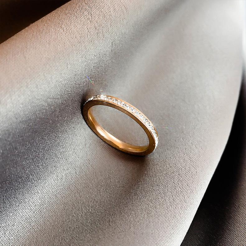 Women's High-End Titanium Steel Diamond Ring – Fashion & Light Luxury Style