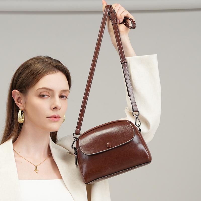 Leather Bag Women'S Trendy Retro Versatile Small Round Bag Temperament Shoulder Messenger Bag Fashion