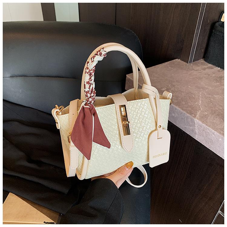 

Popular bags women s new summer versatile messenger mother bag casual bucket bag