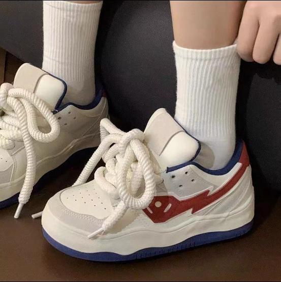 American Retro Bread Shoes Women's Platform 2025 Versatile Student White Shoes Niche Design Original Board Shoes Tide