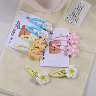 Autumn & Winter Sweet Girlish Hairpin Set: Cute Cartoon Bangs Clips
