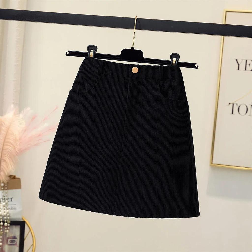 2026 Autumn/Winter Plus Size Corduroy High Waist A-line Black Short Skirt