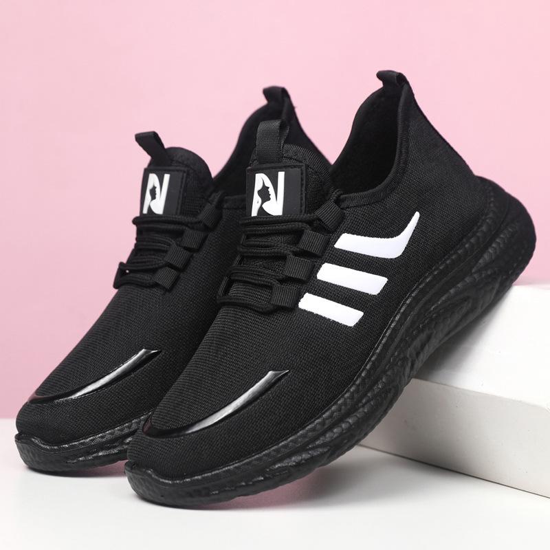 Nuove scarpe da corsa sportive da uomo estive con suola morbida da uomo leggere scarpe traspiranti in rete per coppia