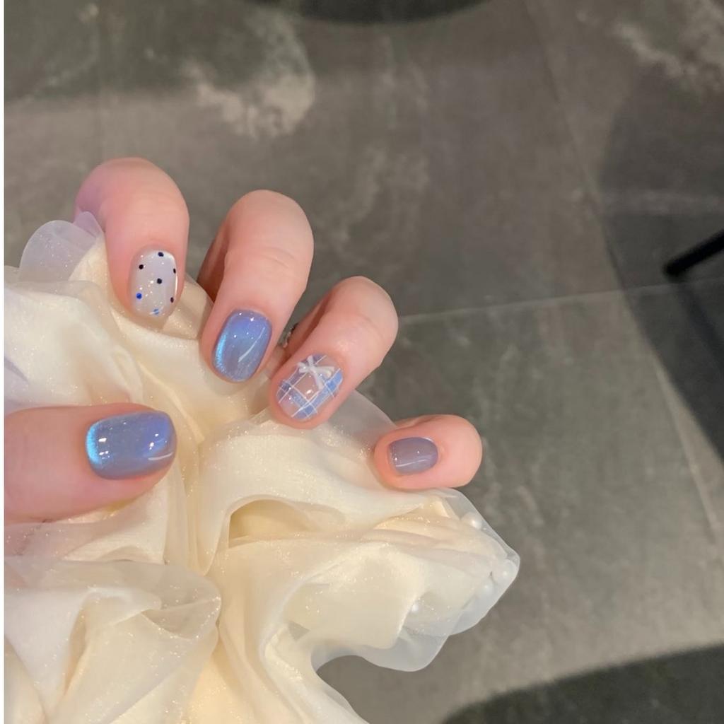 Hand-painted polka dot cat's eye pure hand-worn nail white plaid bow advanced sense nail art patch fake nail