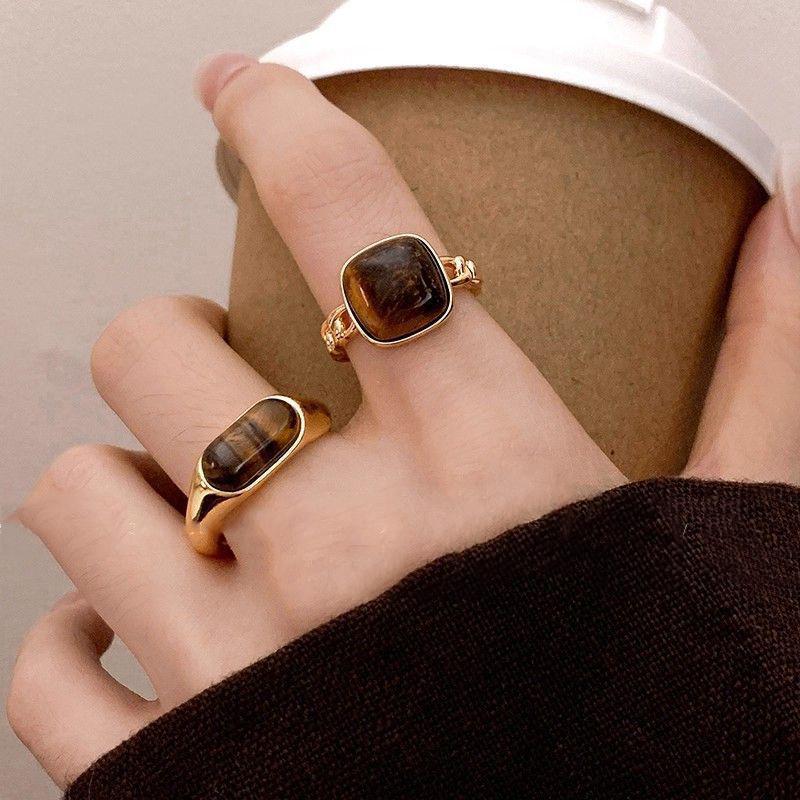 Elegant Geometric Square Brown Stone Rings for Women Men Vintage Fashion Metal Opening Rings Birthday Gifts Jewelry Accessories