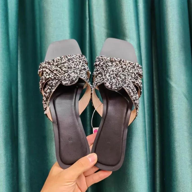 Fashion Women Flat Slippers Luxury Shiny Rhinestones Roman Outdoor Beach Slides 2025 Summer Daily Breathable Hollow Gold Female Shoes
