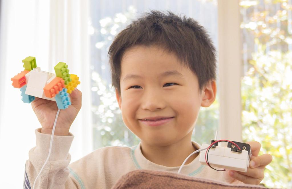 Kawada Diamond Blocks S (YE-EDU015) - Perfect Christmas Gift Easy-to-Move Building Blocks for Imagination, Robots, Animals, and Vehicles by Kurikit