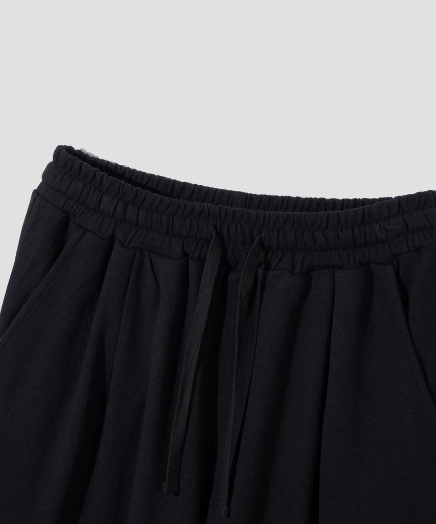 AGOD Single-Pleat Cargo Sweatpants [Black]