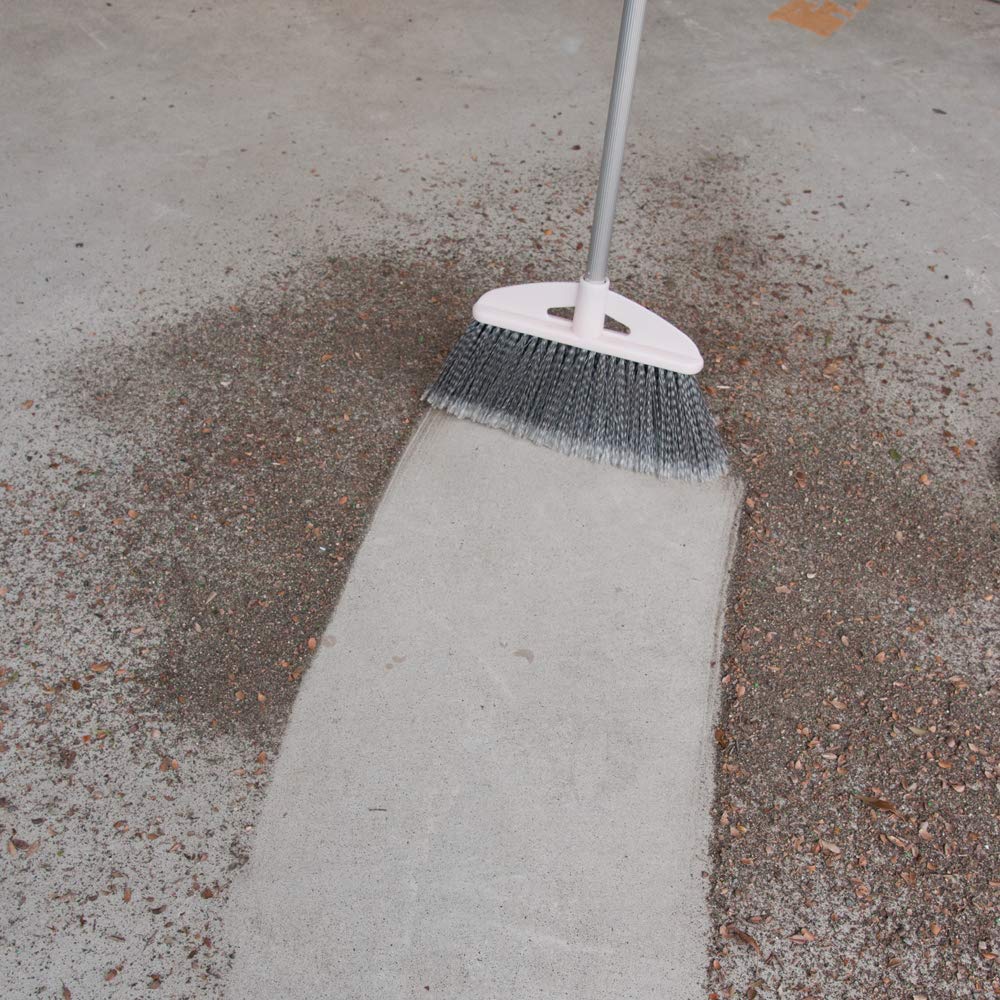 Azuma Venkovní koště TK Rozšiřitelné venkovní koště pro důkladné zametání Šířka štětin 31 cm Celková délka Růžové Dokáže zamést jemný prach a mokré spadané listí