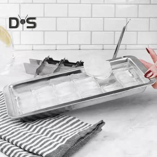 Eiswürfelschalen aus Edelstahl, Eiswürfelform mit 18 Schlitzen und leicht zu lösendem Griff, abnehmbarer Eisbereiter für Bars und Küchen