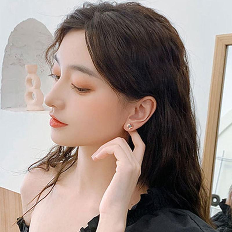 7-Day Earring Set Women Luxury Minimalist Stud Earrings Gift Box Valentine Birthday Present
