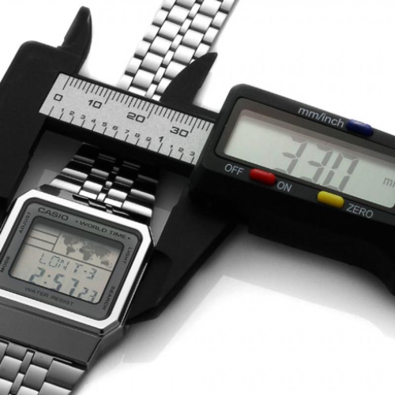 Casio A500wa 7df  A500wa 7  Montre Métal Carrée Numérique Vintage Rétro Heure Universelle