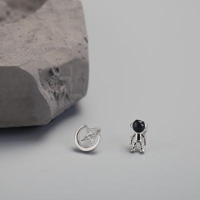 Astronaut Star Crescent Earrings Fashion Creative Asymmetric Earrings New Trendy Personalized Earrings