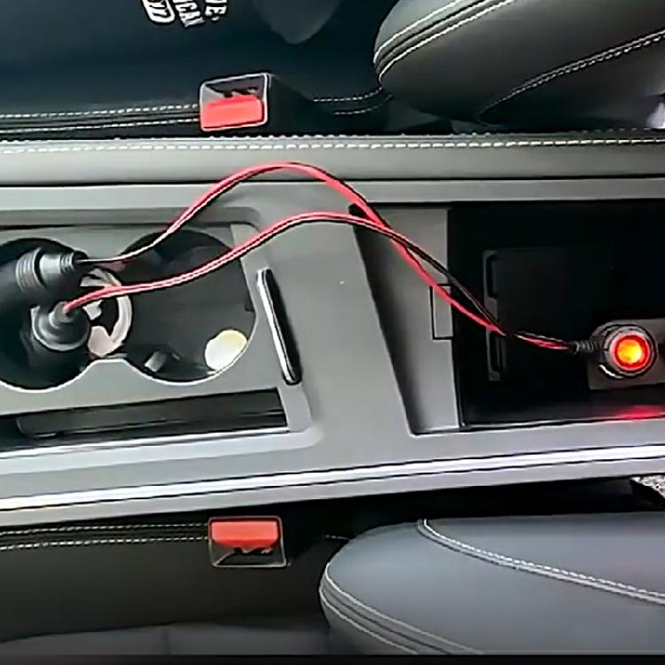 DC12V/24V Double Socket Car Lighter Chargers Adapter With Builts In 15A Fuse And Power Indicators Heat Resistant Case