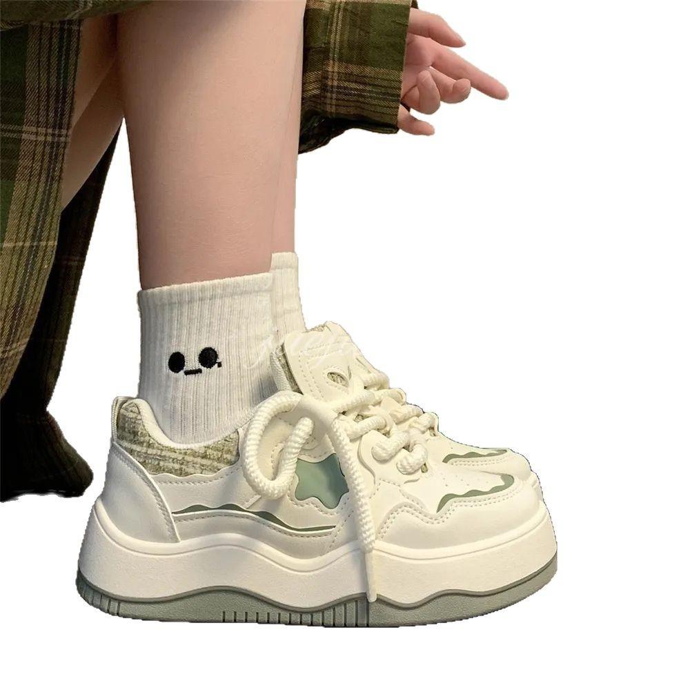 Girls' Sports Shoes Star Little White Shoes 2025 Spring and Autumn New Soft-soled Student Board Shoes Medium and Older Children's Fashion Casual Shoes