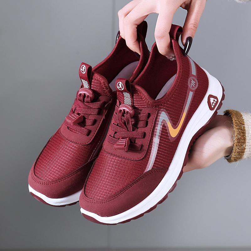 

Stepping shoes men s and women s Beijing cloth shoes soft sole comfortable breathable shoes old casual shoes men s and women s single shoes 40